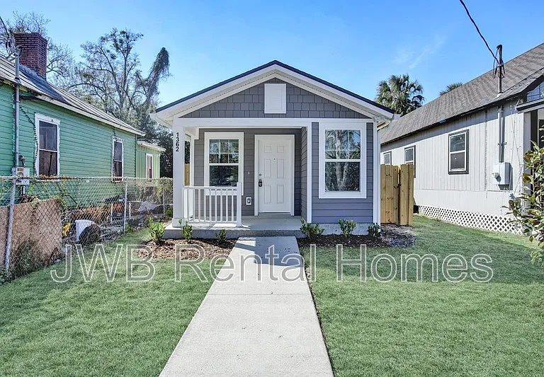 1362 Florida Ave — Photo 1