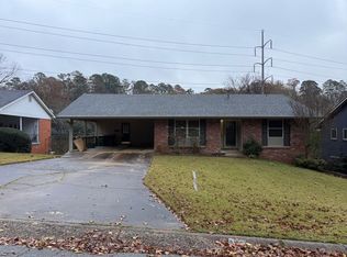 323 Auburn Dr, Little Rock, AR 72205