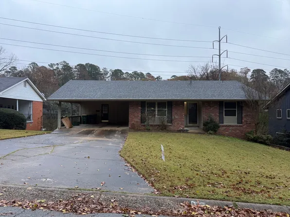 323 Auburn Dr, Little Rock, AR 72205