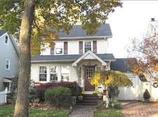 647 Maple Ave, Teaneck, NJ 07666