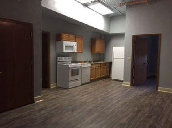 885 S Janesville St #201