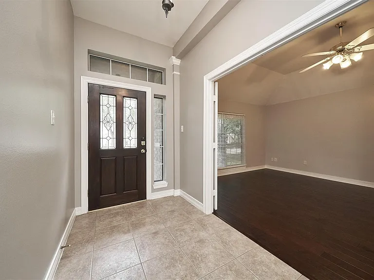314 Shore Breeze Ln — Photo 7