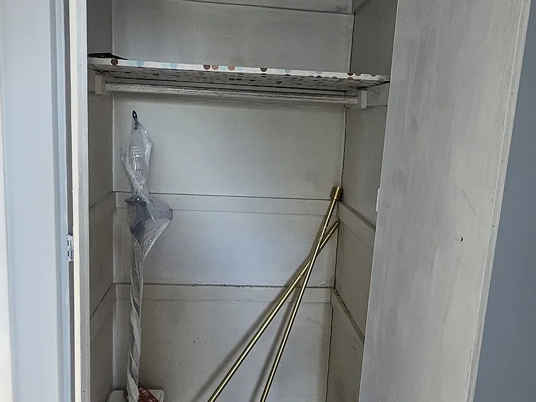 21 Sunset Ave #1 — Photo 4