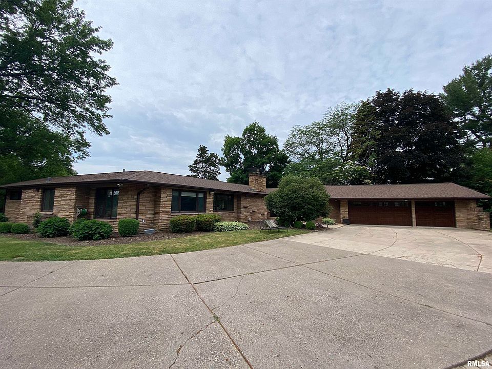 1211 Kimberly Ridge Rd, Bettendorf, IA 52722 MLS QC4243442 Zillow