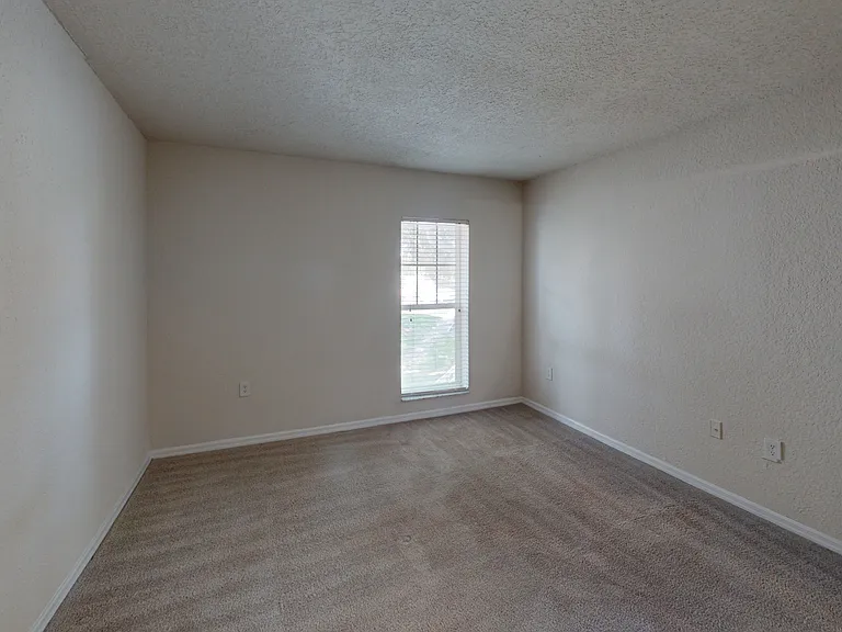 The Breyley Apartments — Photo 37