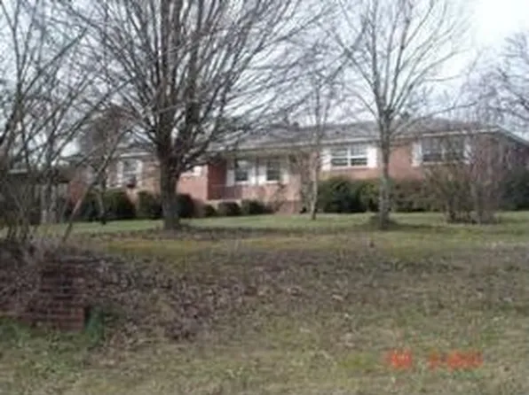 496 Everett Springs Rd SW, Calhoun, GA 30701