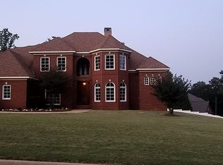 1409 Fall Branch Dr, Phenix City, AL 36867