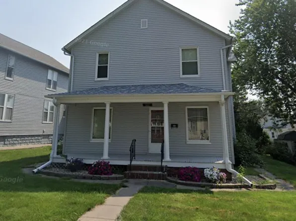 405 Lee St, Muscatine, IA 52761