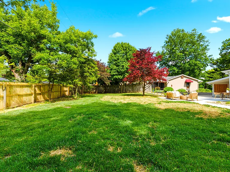 2276 Johnston Rd — Photo 71