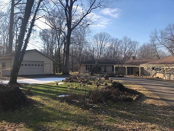2nd image of 5357 E Simpson Lake Dr