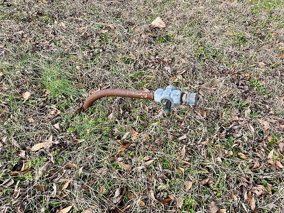 3rd image of 208 Calhoun St