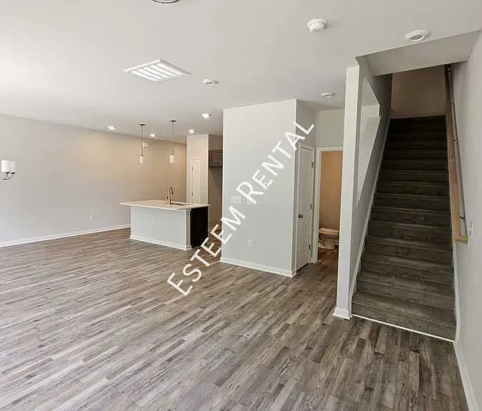 270 Shingle Oak Rd — Photo 6