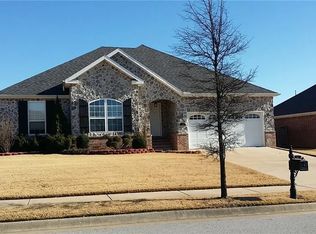 453 Caroline Claire St, Springdale, AR 72762