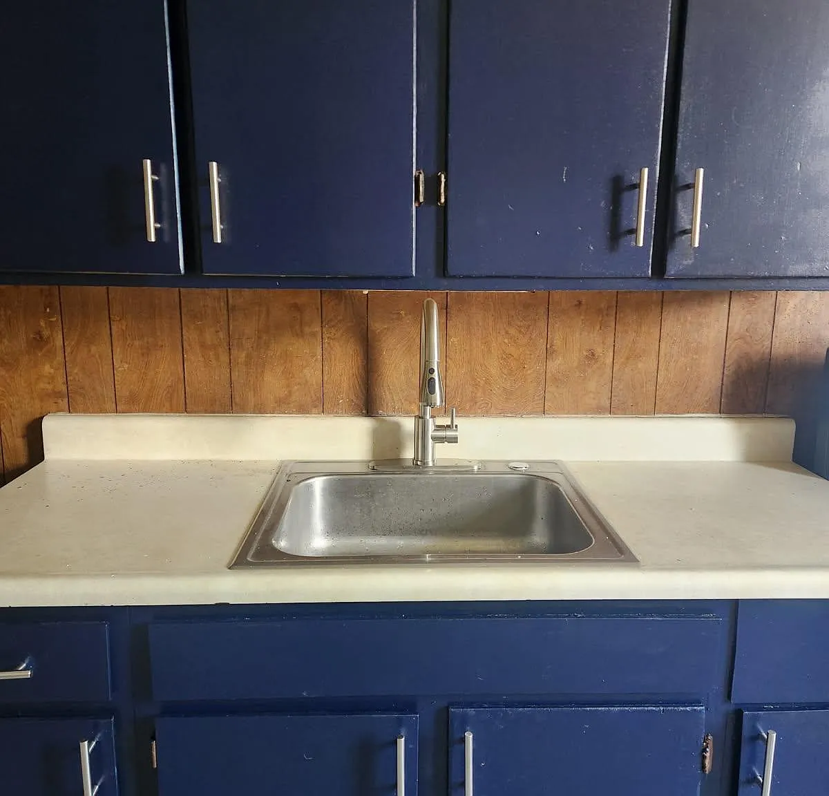 2 bed, 700 sqft, $1,150 — Photo 2