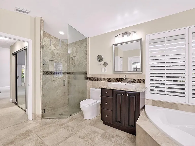 1230 Fairfax Ct — Photo 43