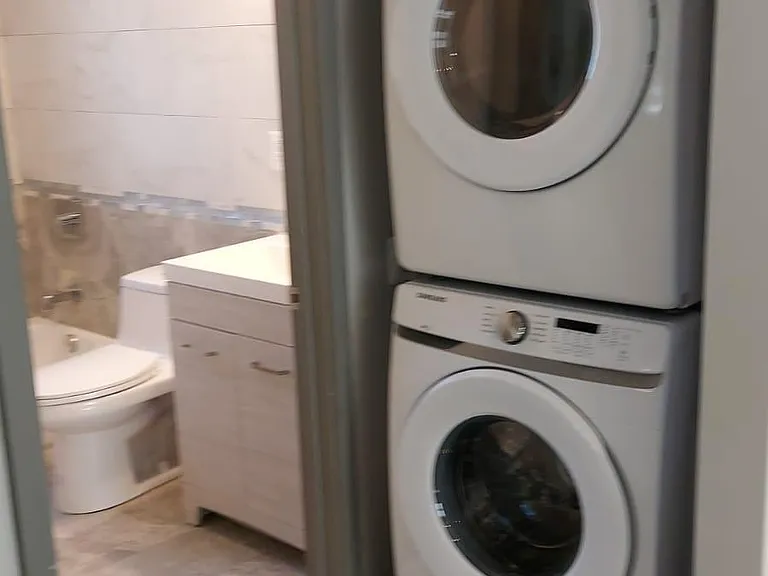 40 West St #3 — Photo 3