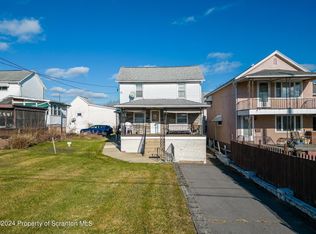 904 Wood St, Scranton, PA 18508