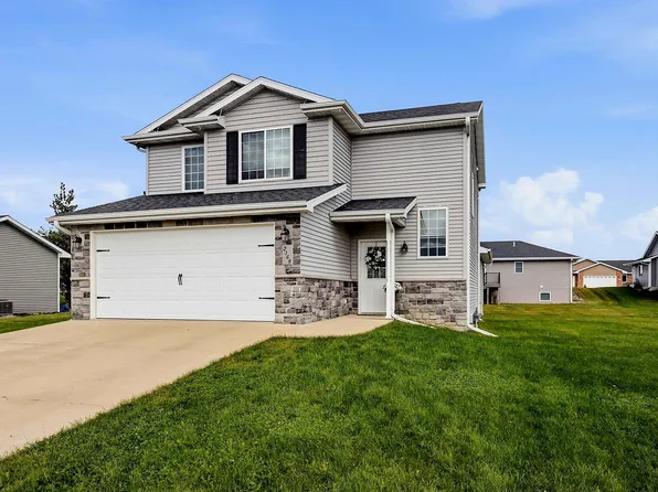 2168 Comanche Dr, Asbury, IA 52002