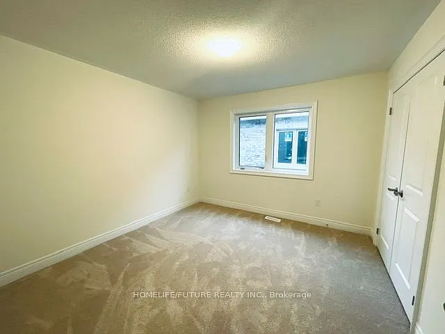 15 Wesley Brooks St — Photo 22