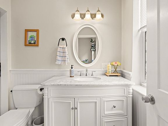 4th image of 145 N St #1