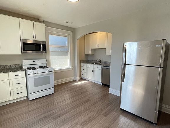 5th image of 2142 N Vine St APT 2