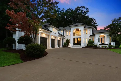 1337 Whispering Oaks Ln Photo 1