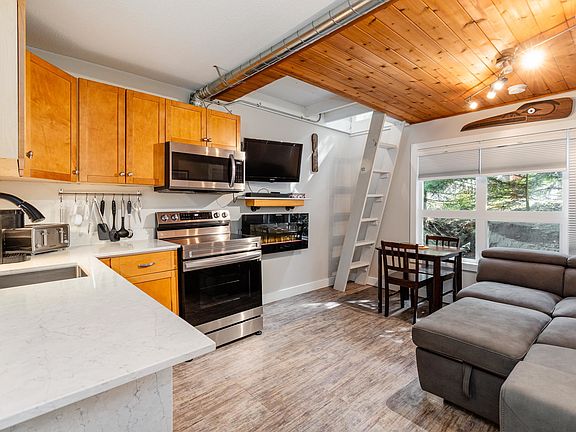 5th image of 2028 Innsbruck Dr #4