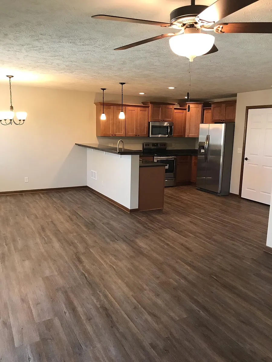 Building Photo - 9008 Tumbleweed Dr