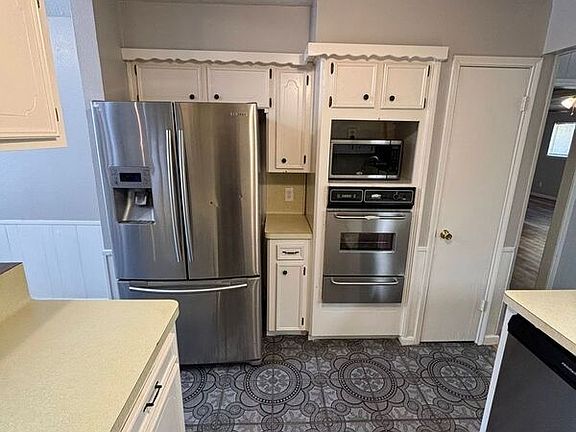 5th image of 4508 Chaparral Dr