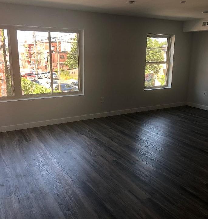 2nd image of 1257 N Newkirk St APT A