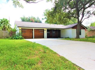 1926 Ganyard Dr, Houston, TX 77043