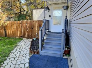 1546 Gale Dr, Azle, TX 76020
