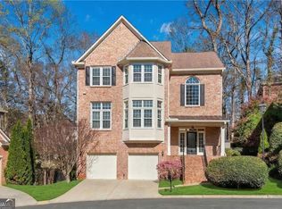992 Wescott Ln, Sandy Springs, GA 30319