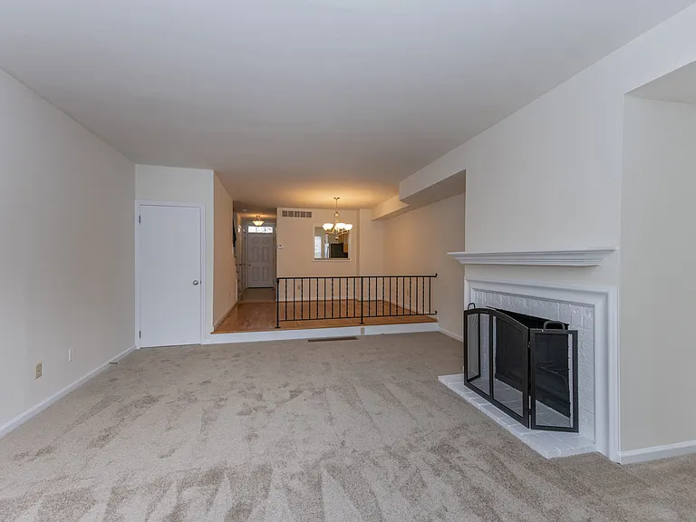 Indian Creek Apartments and Townhomes — Photo 136