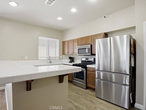 3rd image of 2676 Greenwood Ct