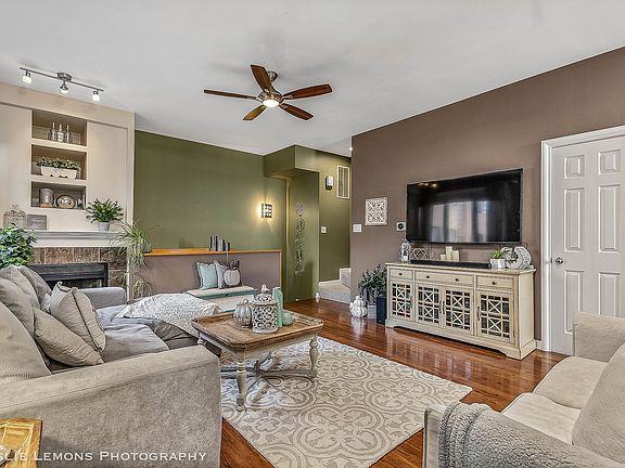 4th image of 4240 N Kenmore Ave APT 5N