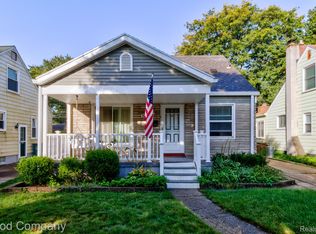 659 Hudson Ave, Clawson, MI 48017