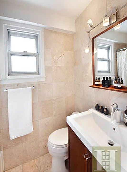1st image of 18 Charlton St Unit 9M
