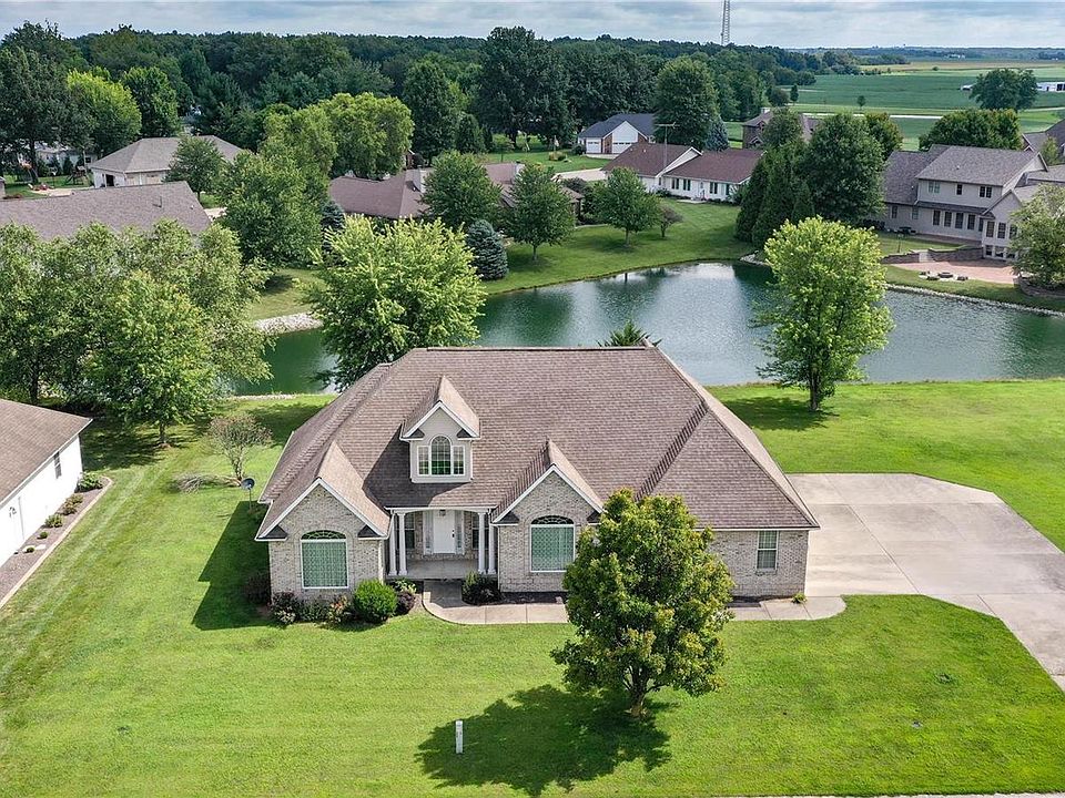 1st image of 54 Eastland Ct