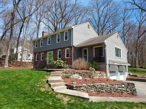 43 Attawanhood Trail, Hebron, CT 06231