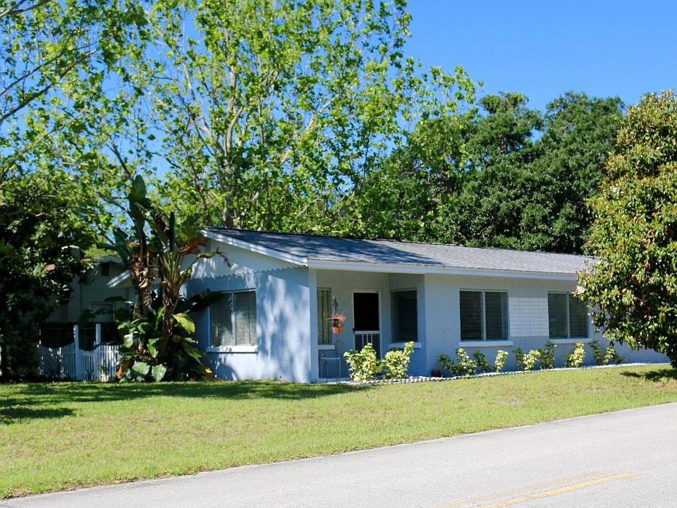 1st image of 803 Central Blvd