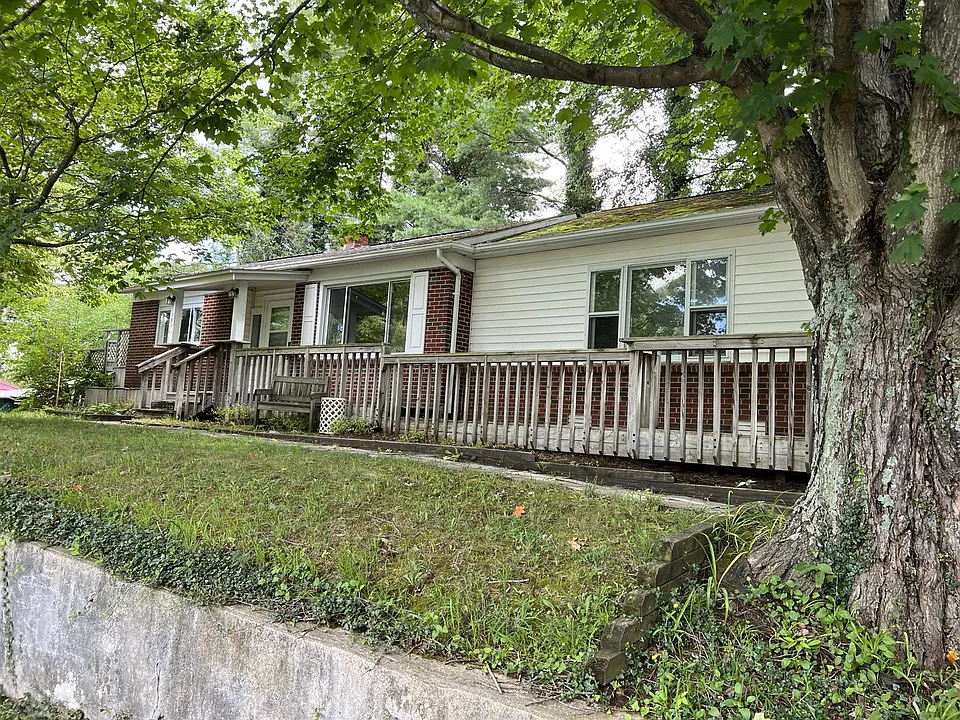 181 Jordan Dr