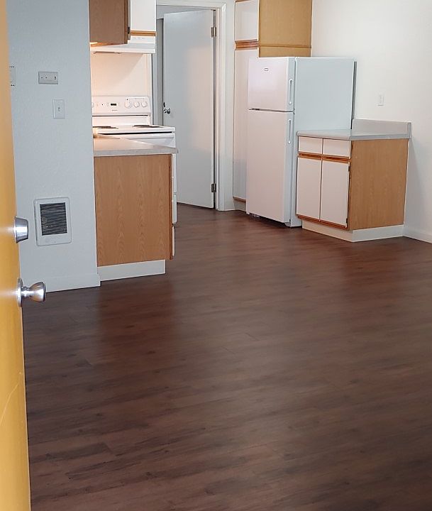 1st image of 6615 150th St SW #142