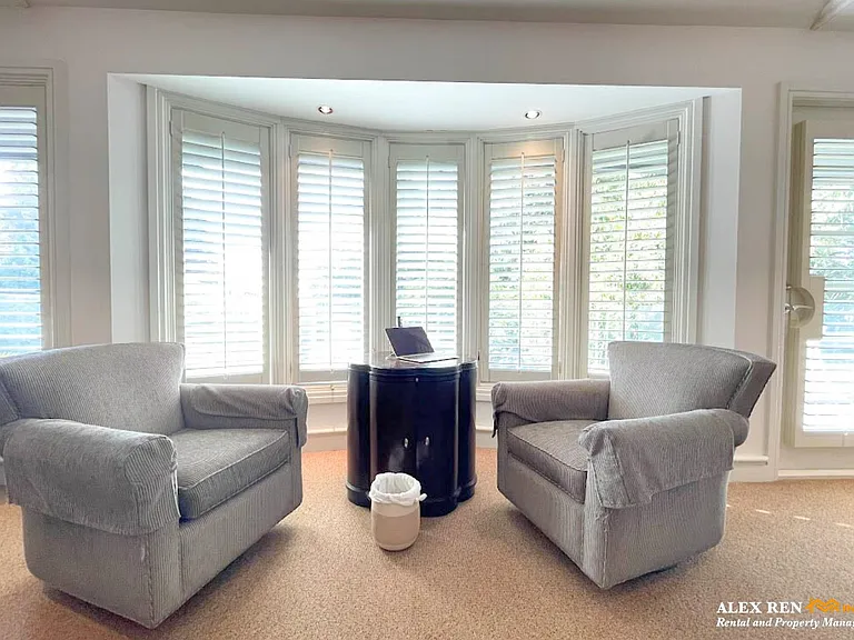 2838 SW Marine Dr — Photo 21