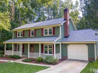 901 Northwoods Dr, Cary, NC 27513