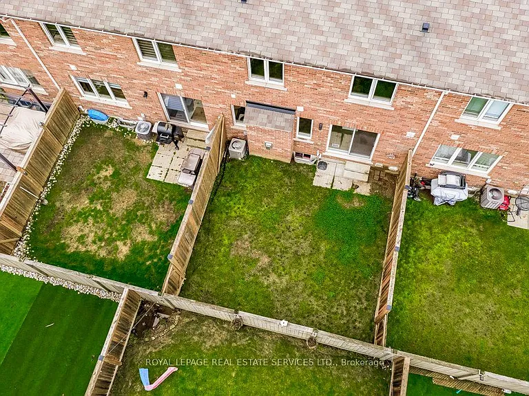 329 Gooding Cres — Photo 50