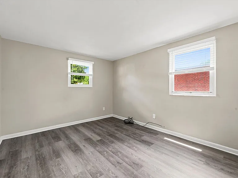 418 W Jefferson St — Photo 10