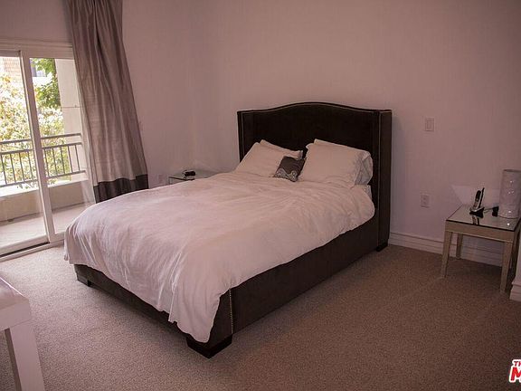 3rd image of 2347 Fox Hills Dr APT 201