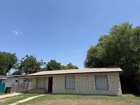 2nd image of 419 Rosemont Dr