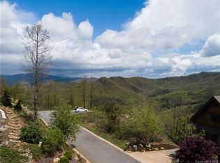 28 Crockett Ridge Rd, Black Mountain, NC 28711